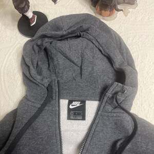 Nike Adult Gray Zippered Hoodie Jacket Large